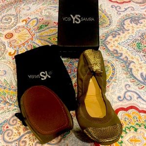 Yosi Samra flats Military Green and Pure Gold